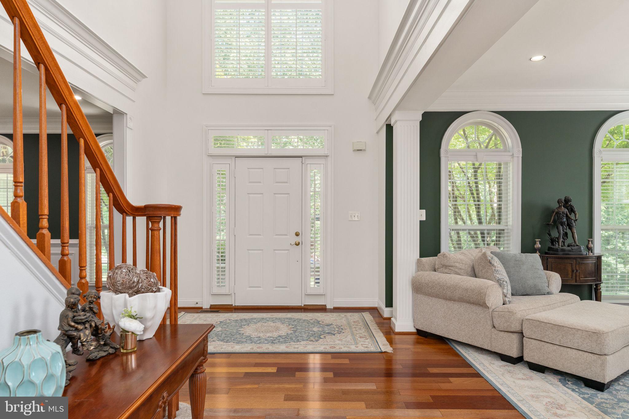 76 HIGH RIDGE DRIVE