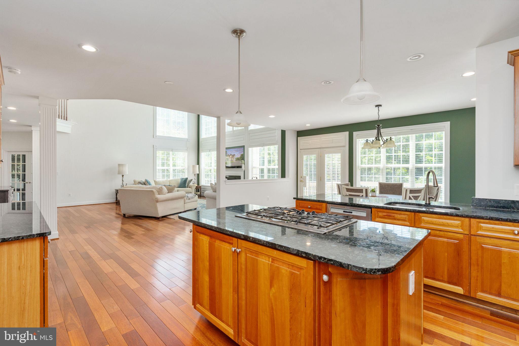 76 HIGH RIDGE DRIVE