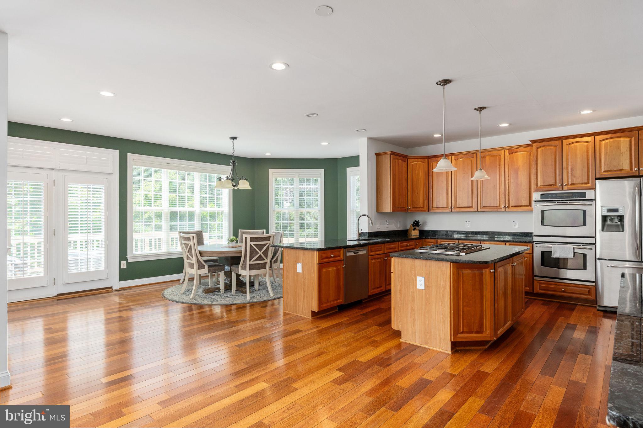 76 HIGH RIDGE DRIVE