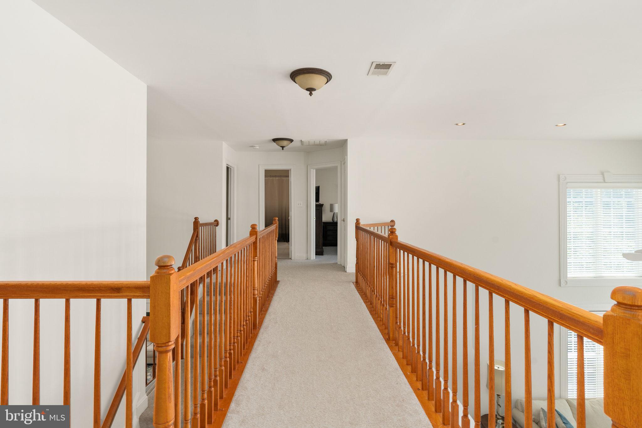 76 HIGH RIDGE DRIVE