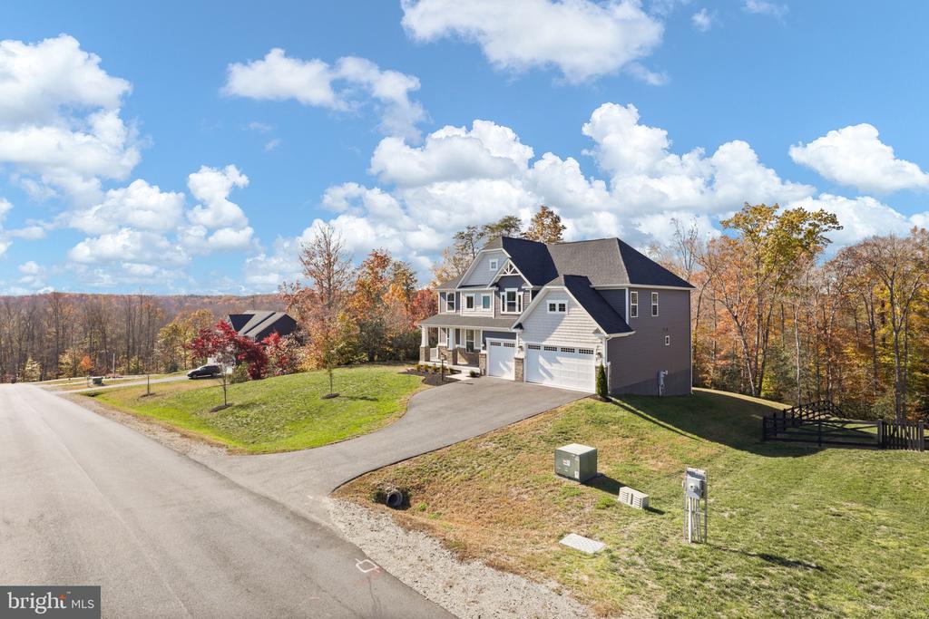 212 SOUTHERN VIEW DRIVE