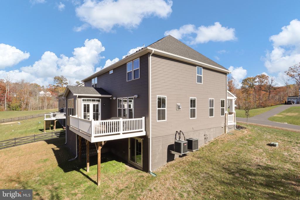 212 SOUTHERN VIEW DRIVE