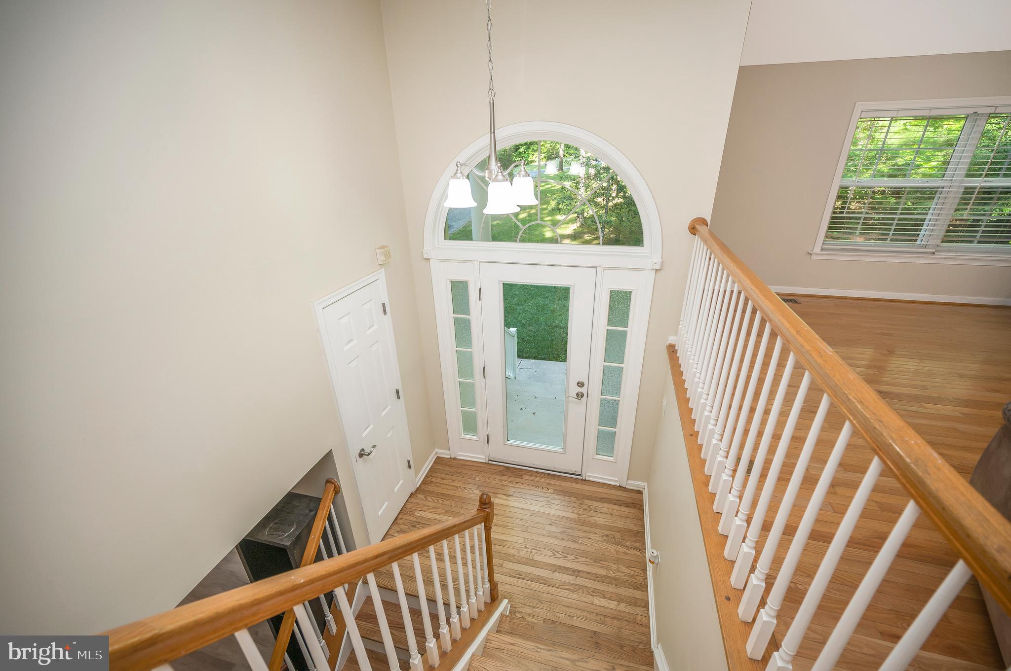 62 CASCADE LANE
