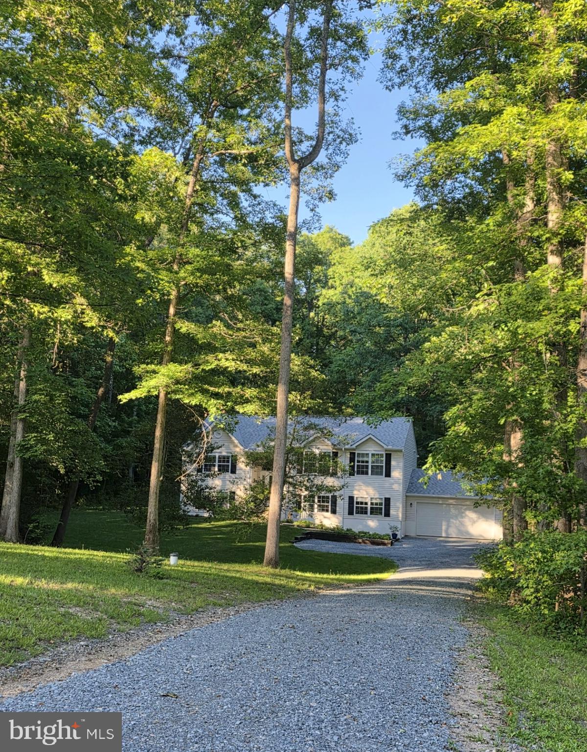 62 CASCADE LANE