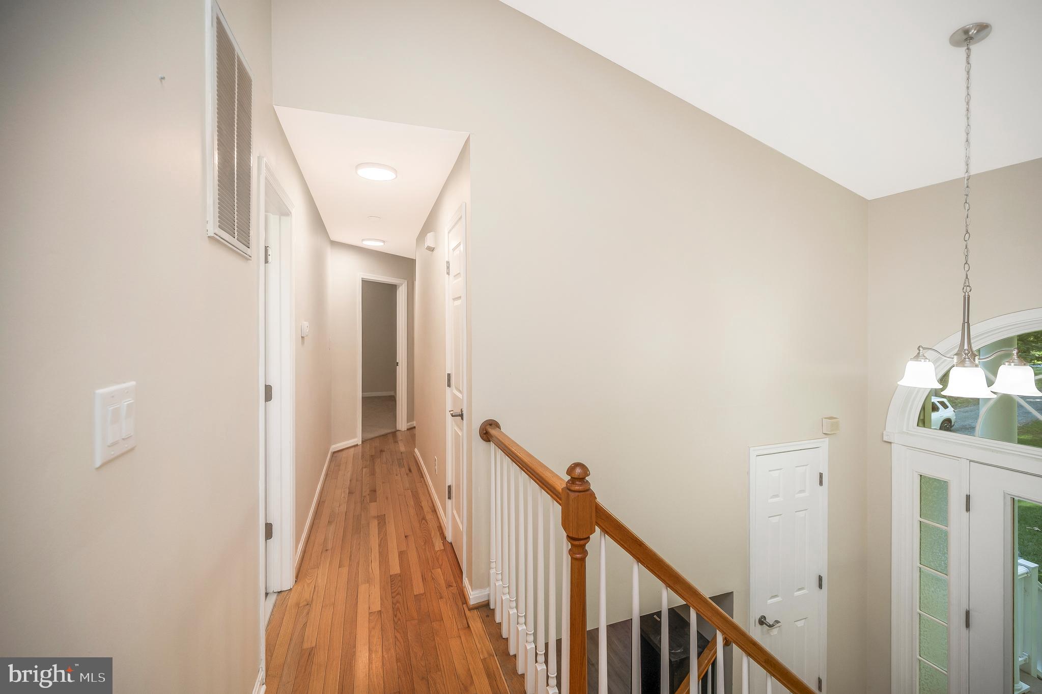 62 CASCADE LANE