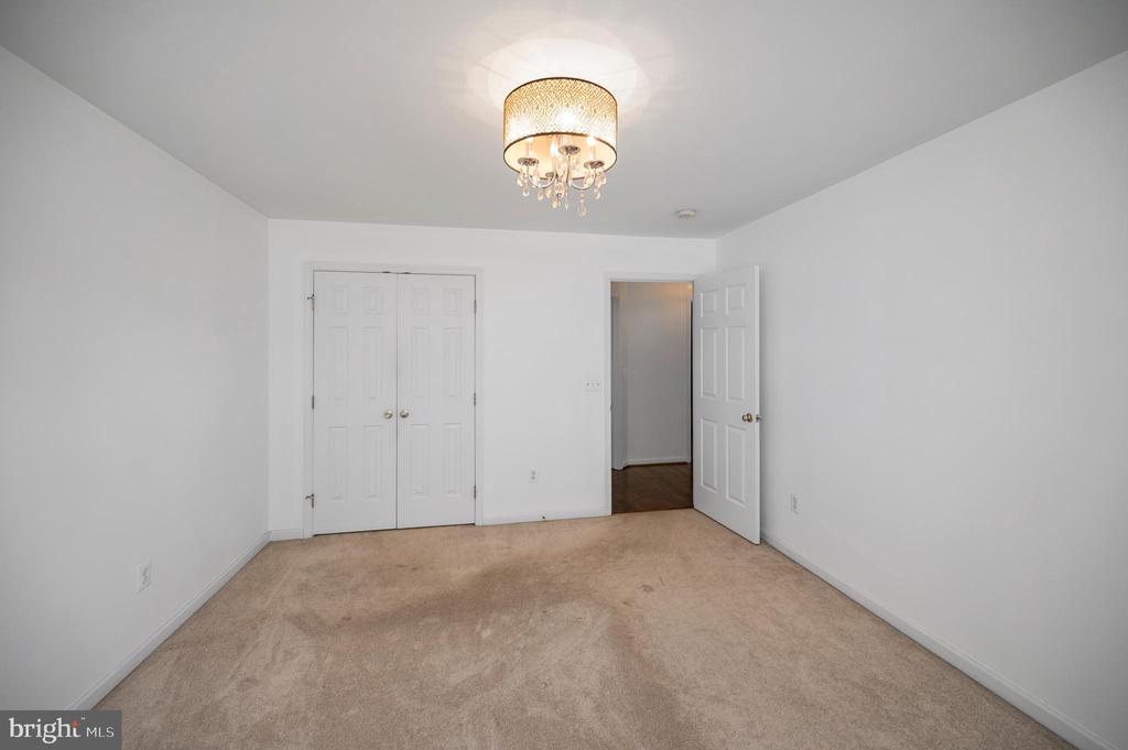14 RIVER OAK DRIVE