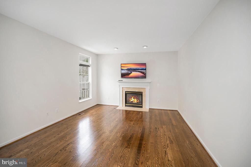 14 RIVER OAK DRIVE