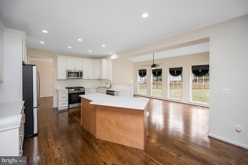 14 RIVER OAK DRIVE