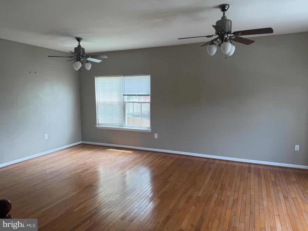 26 TOWNES PLACE