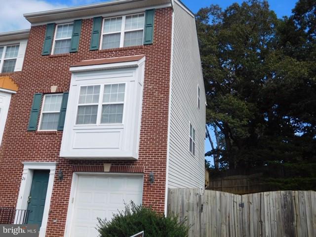 26 TOWNES PLACE