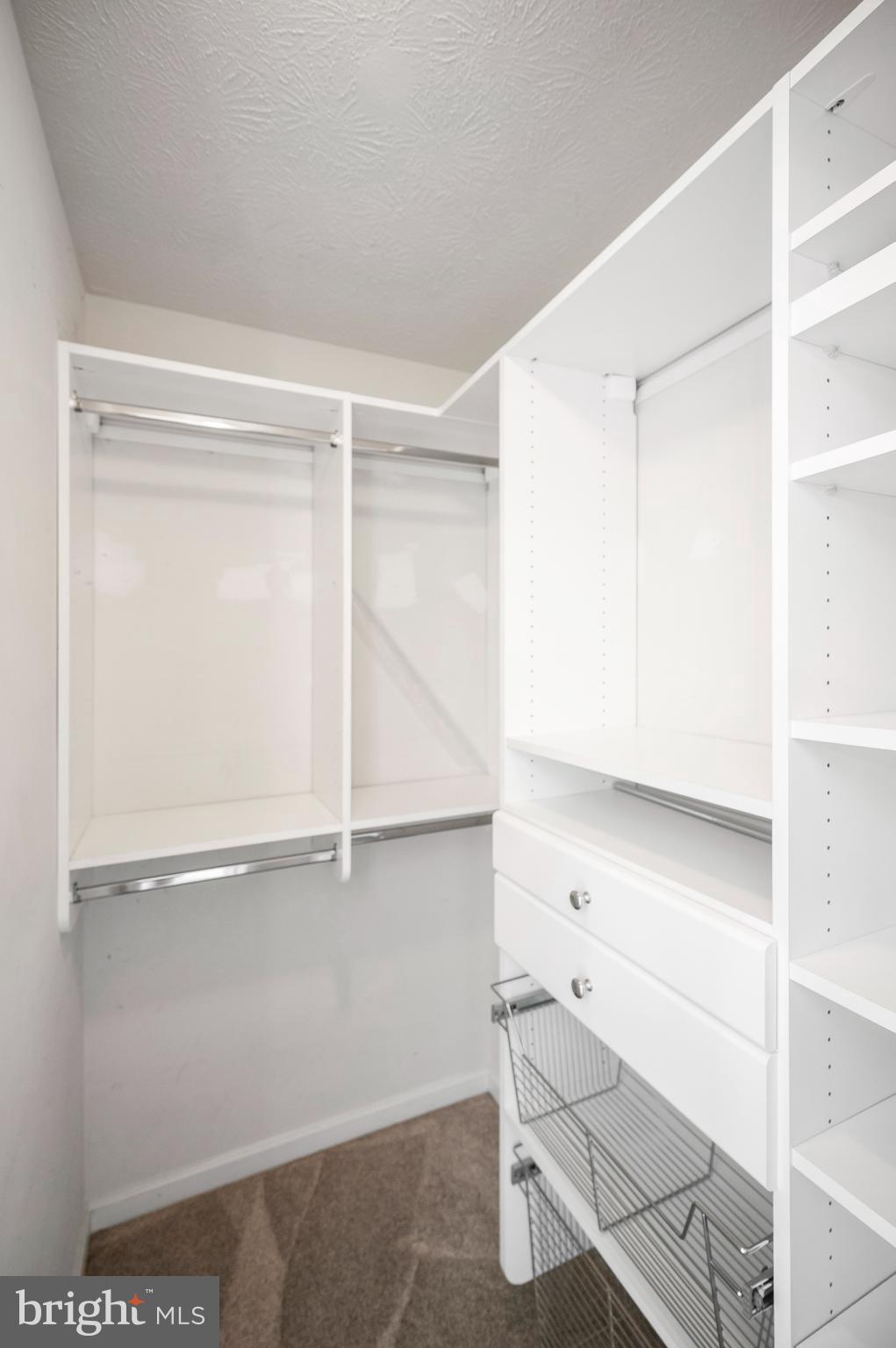 104 STINGRAY COURT