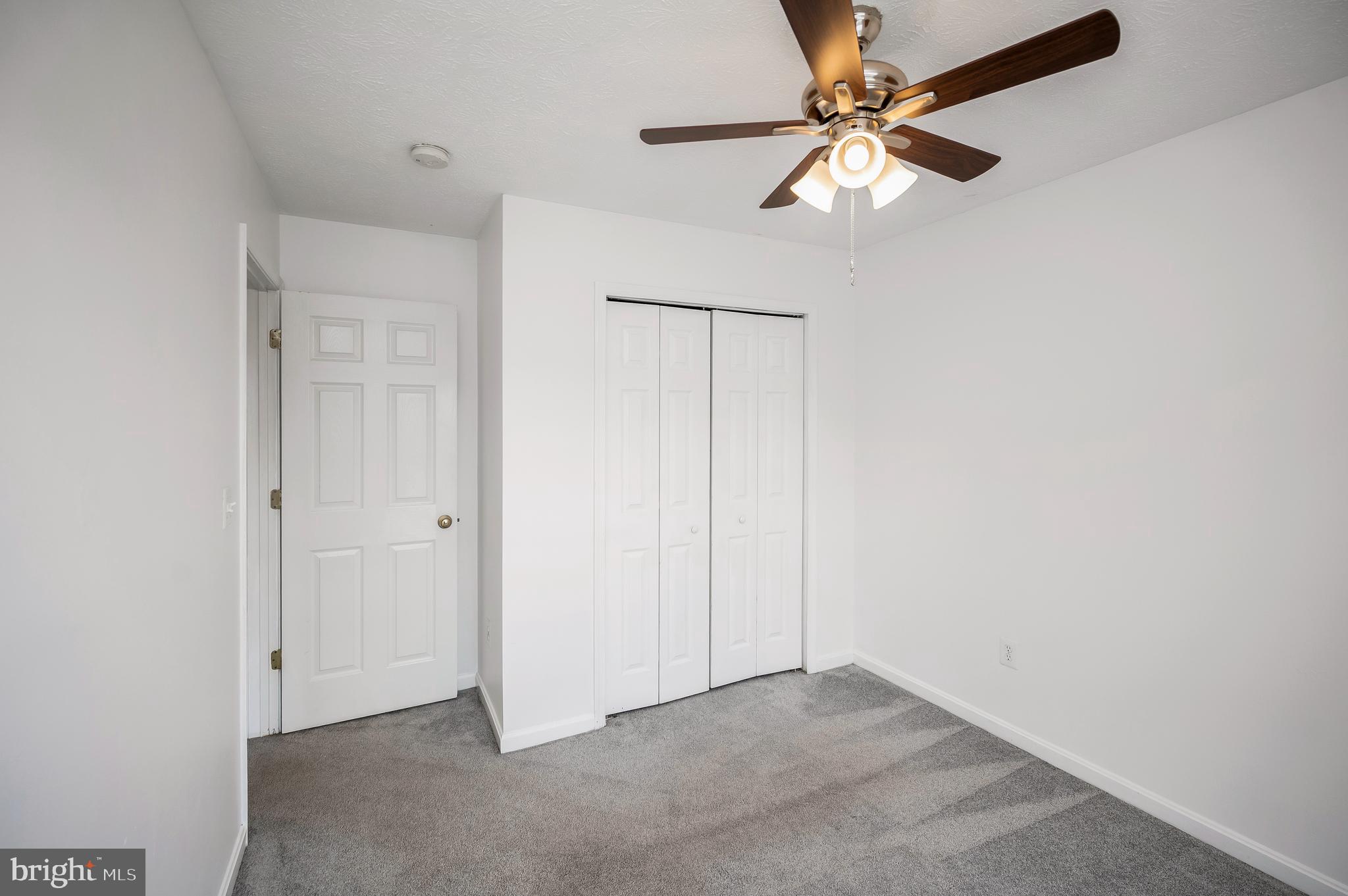 104 STINGRAY COURT