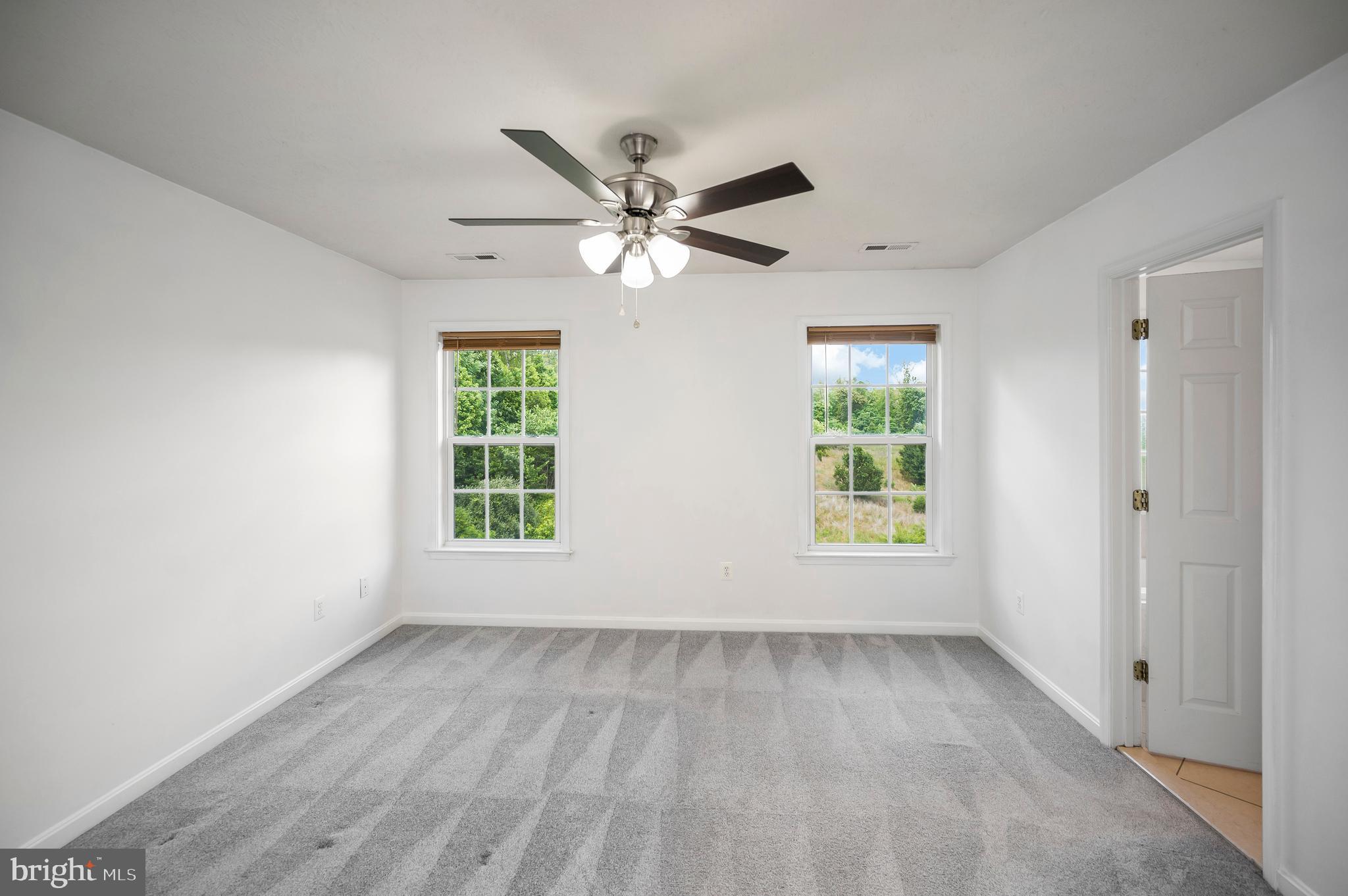 104 STINGRAY COURT