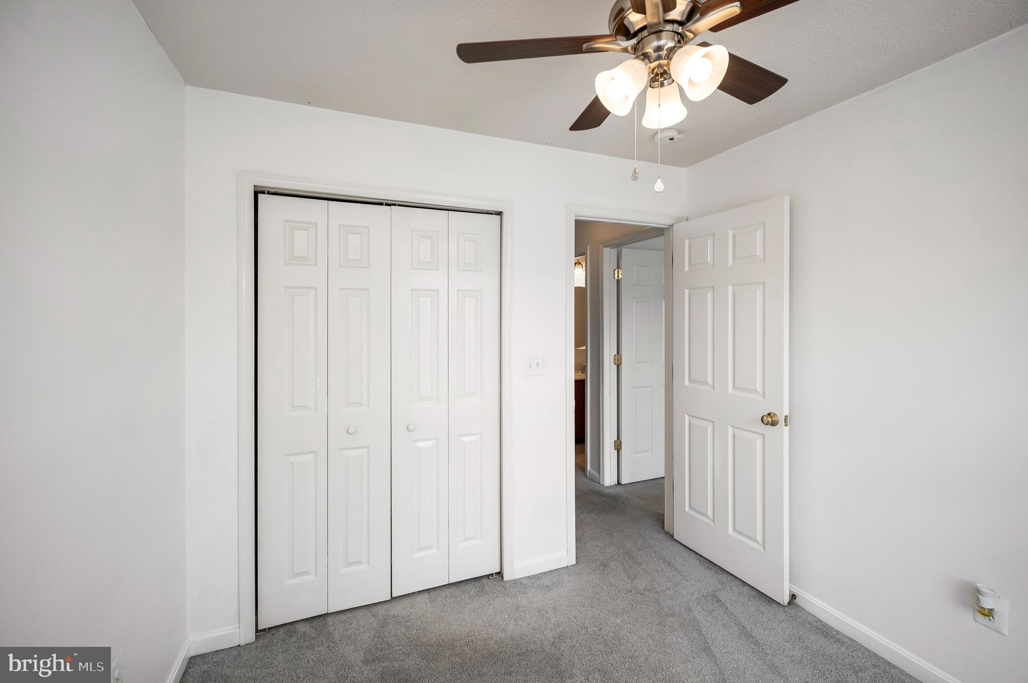 104 STINGRAY COURT