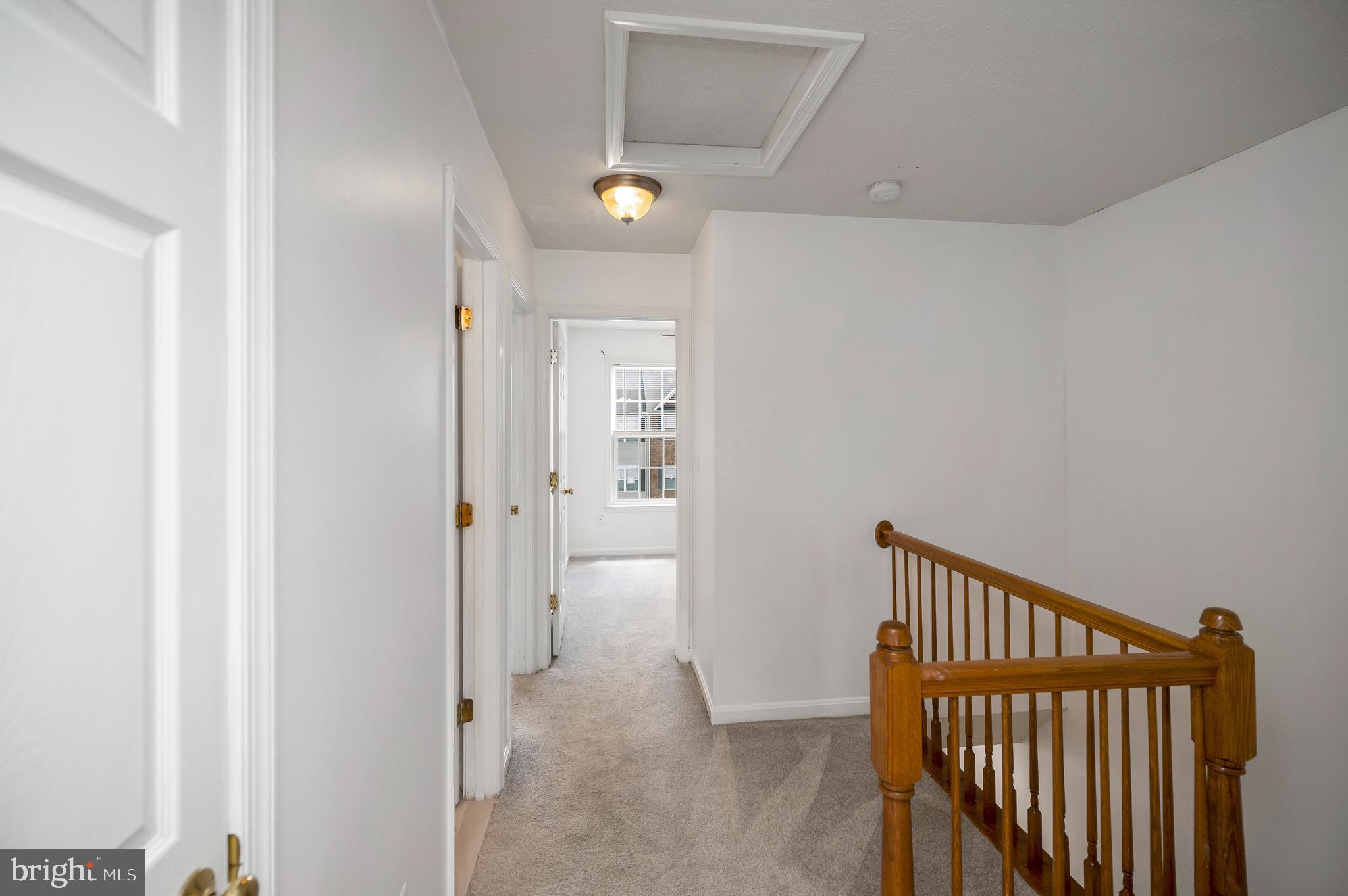 104 STINGRAY COURT