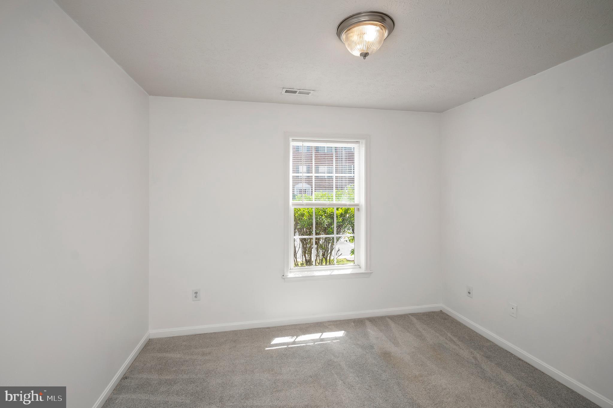 104 STINGRAY COURT
