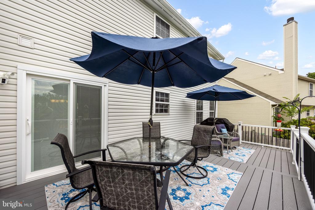 6 SAINT JOHNS COURT
