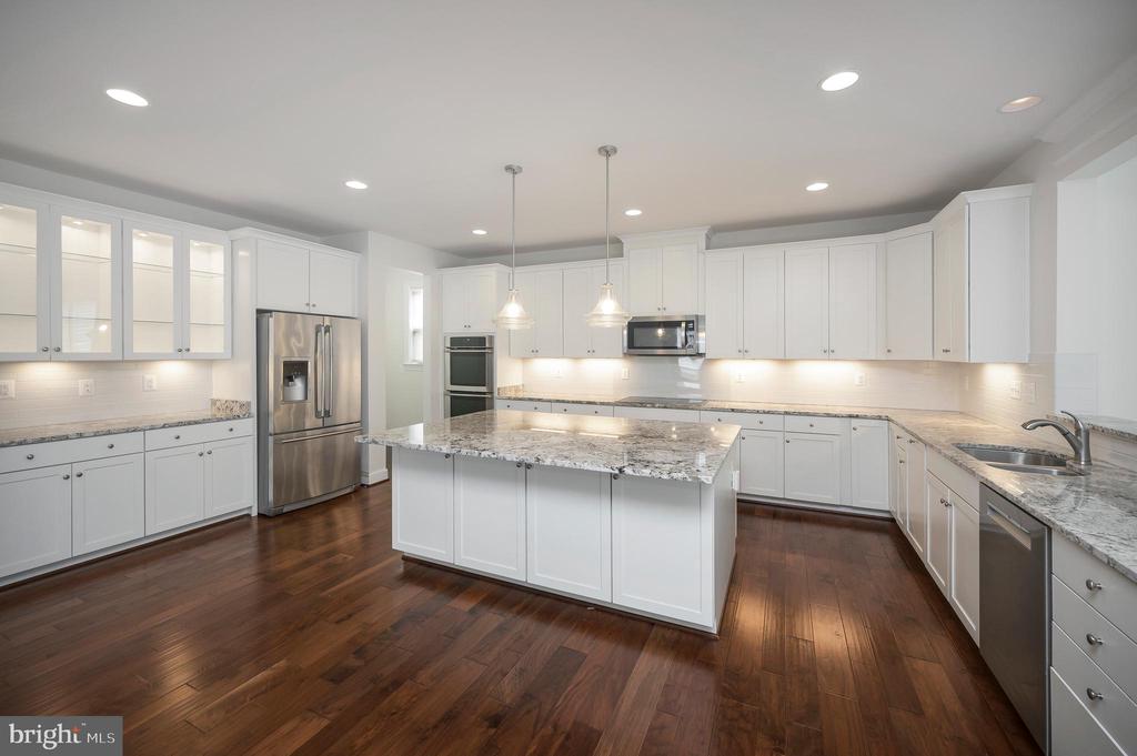 420 PEAR BLOSSOM ROAD