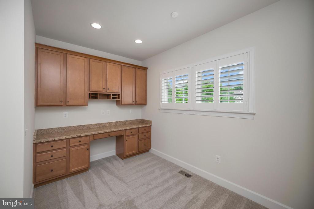 420 PEAR BLOSSOM ROAD