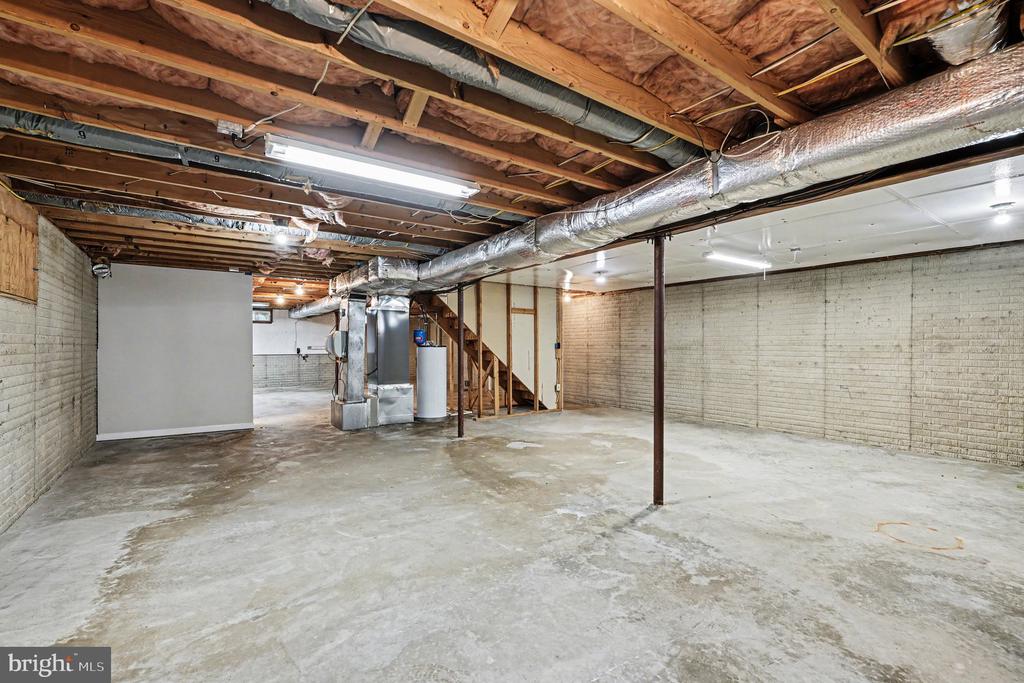 1115 AQUIA DRIVE