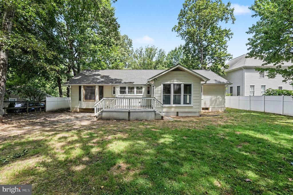 1115 AQUIA DRIVE