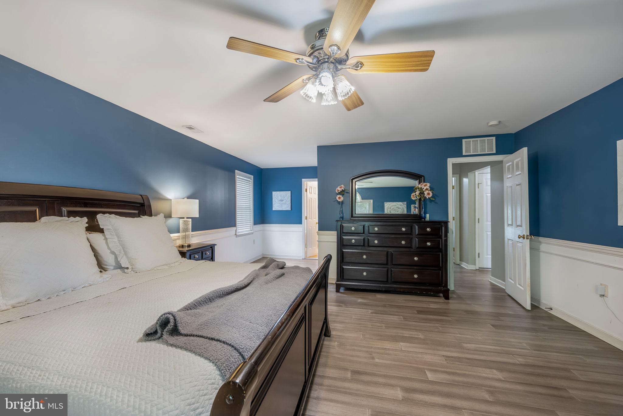 270 TELEGRAPH ROAD