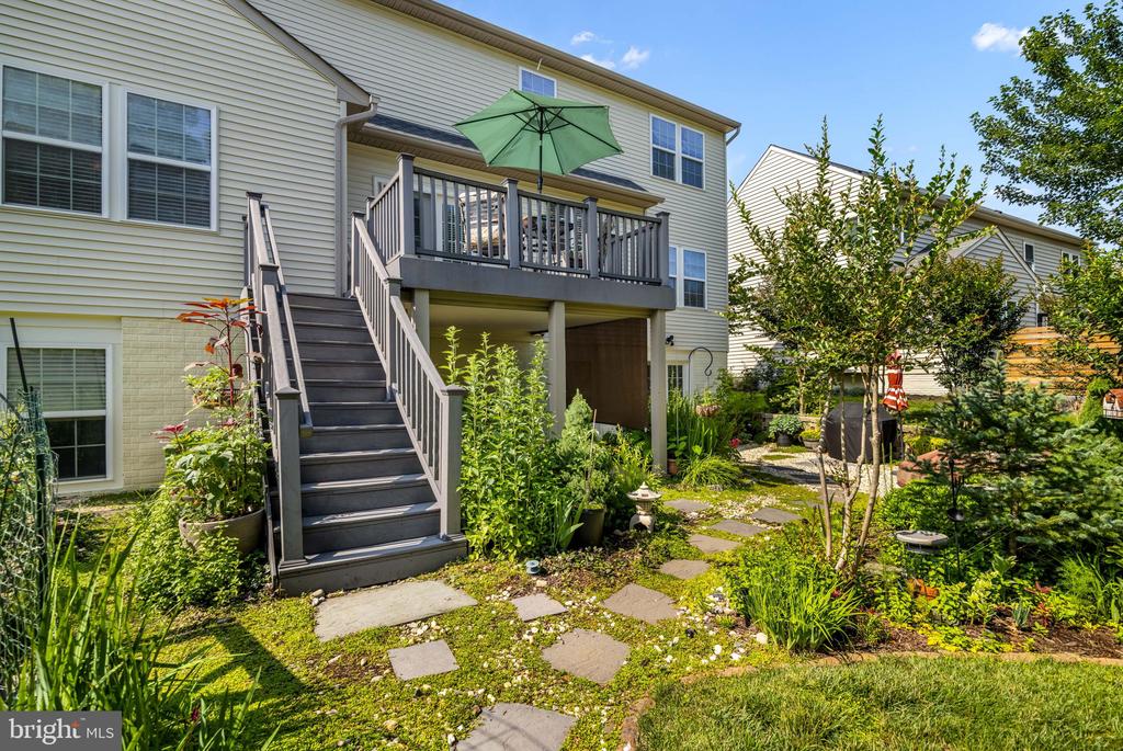 20 DEWITT ROAD