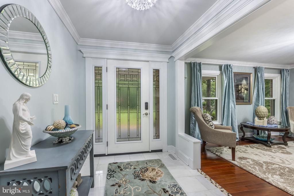 2 ABEL DRIVE