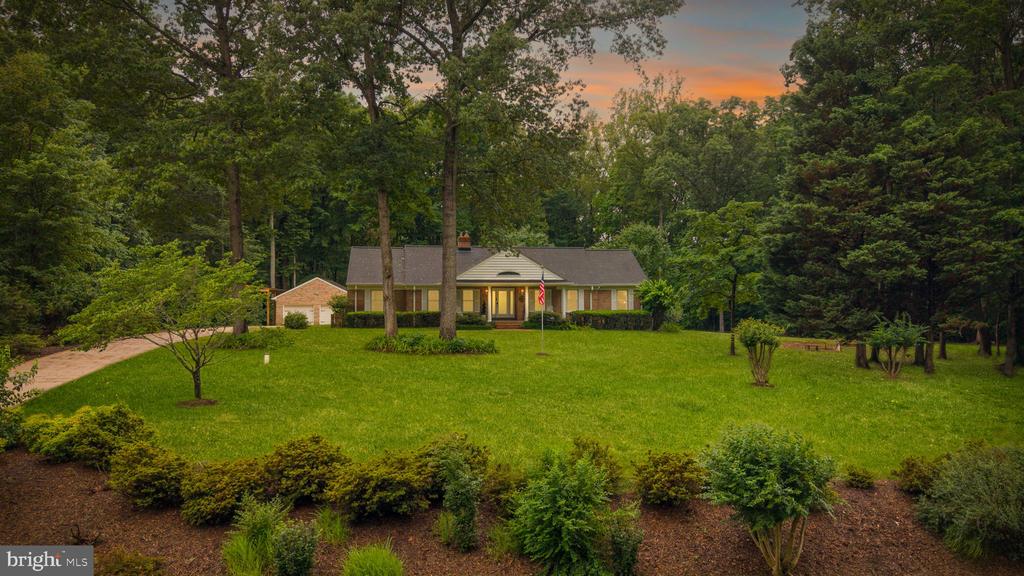 2 ABEL DRIVE