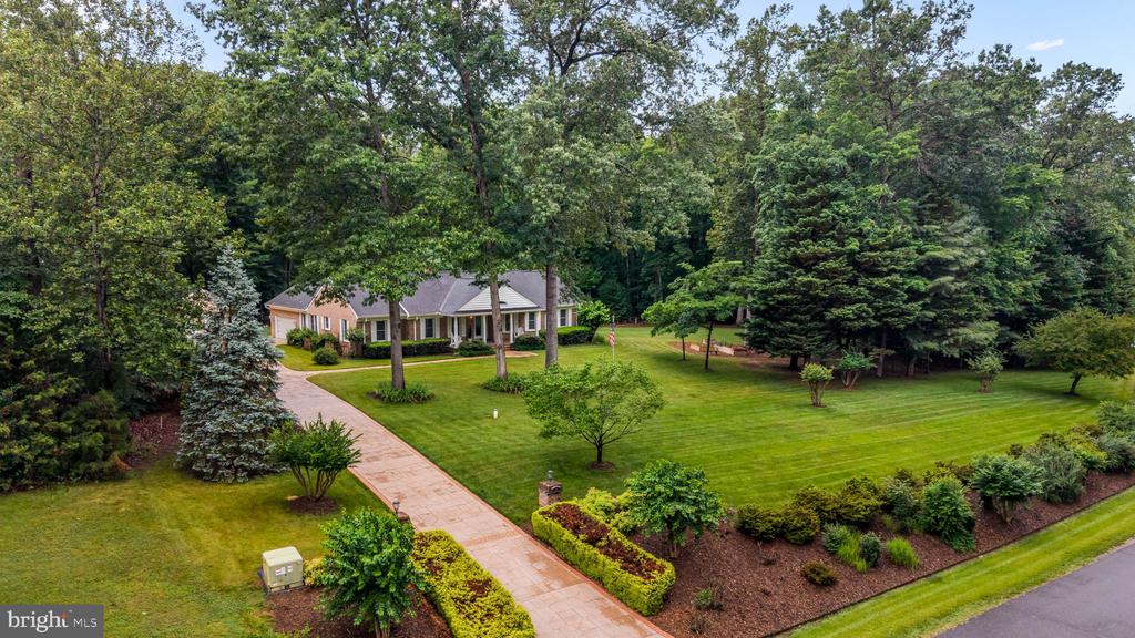 2 ABEL DRIVE