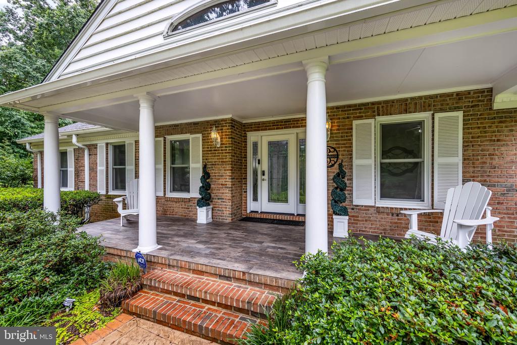 2 ABEL DRIVE