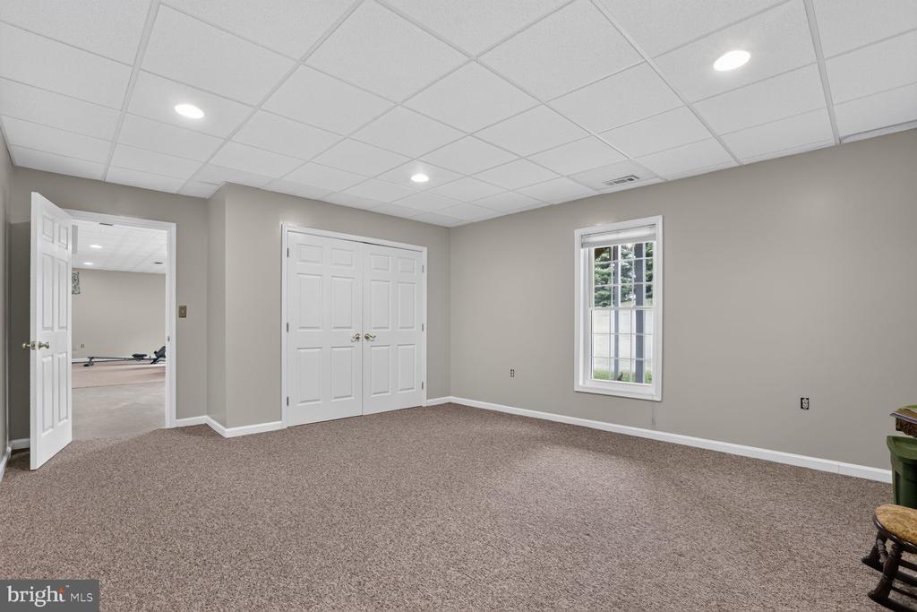 5 OLIVER COURT