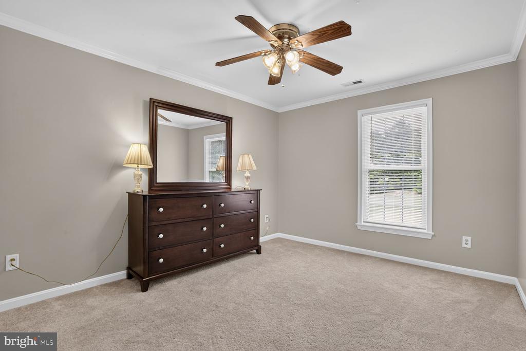 5 OLIVER COURT