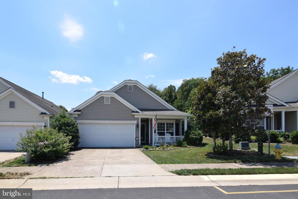 34 CHANTILLY PLACE