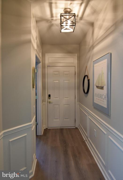 34 CHANTILLY PLACE