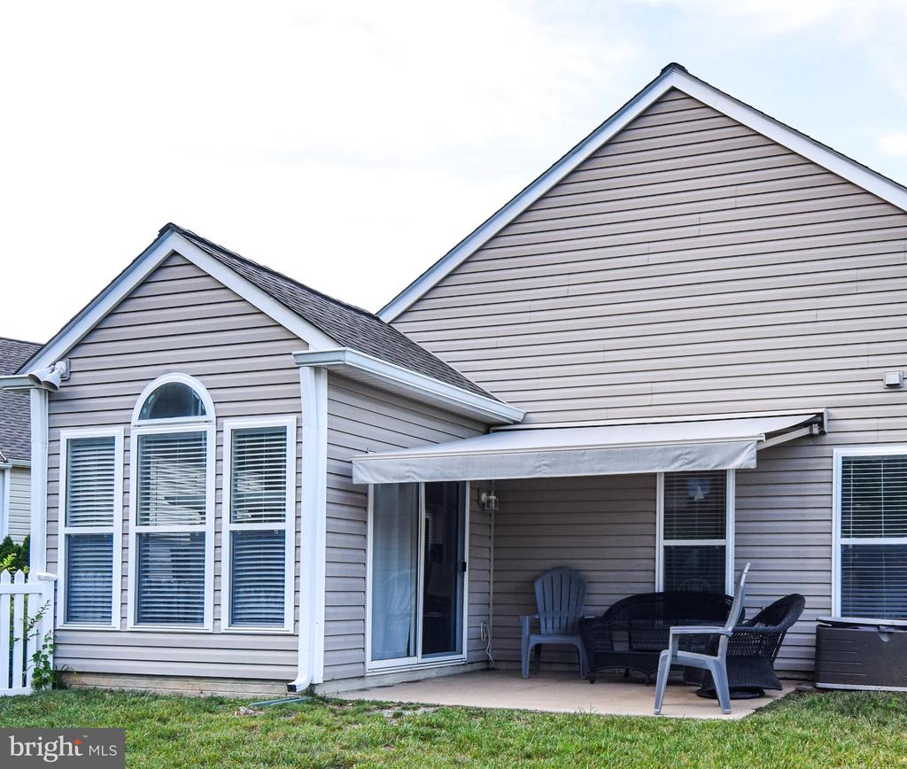 34 CHANTILLY PLACE