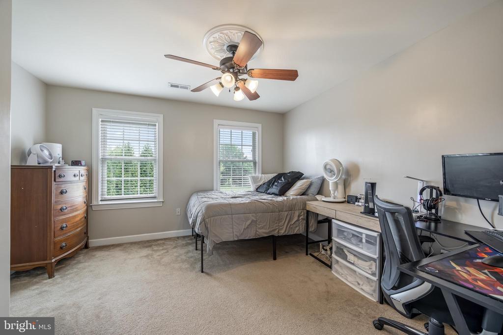 65 EQUESTRIAN DRIVE