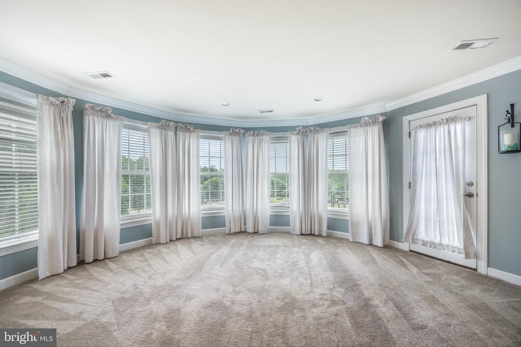 65 EQUESTRIAN DRIVE