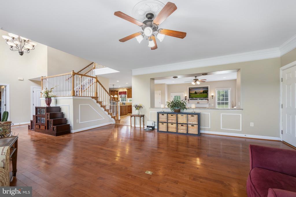 65 EQUESTRIAN DRIVE