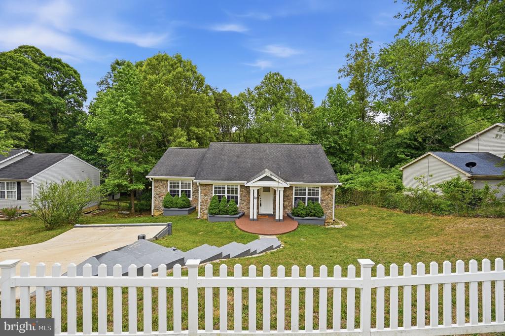 28 CHERRY LAUREL DRIVE