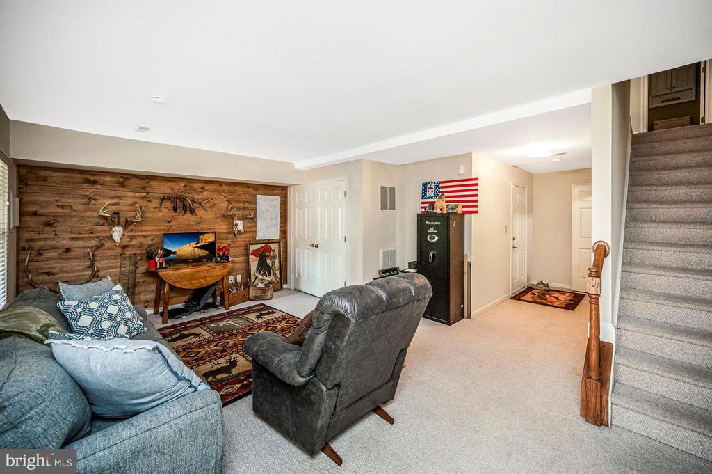 502 CLUB HOUSE ROAD
