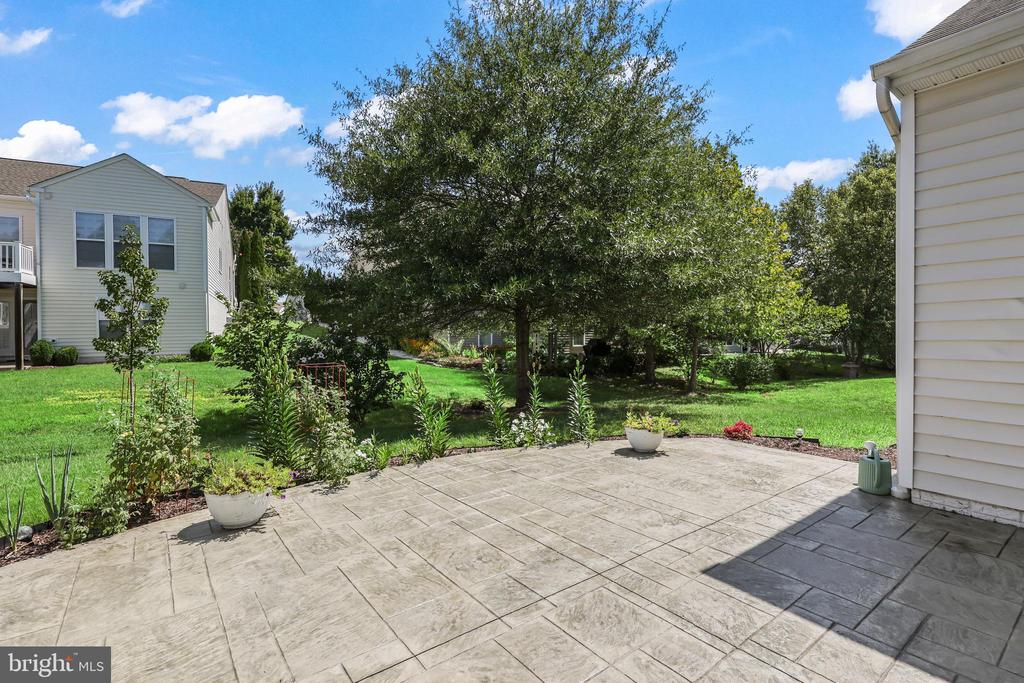 35 BATTERY POINT DRIVE
