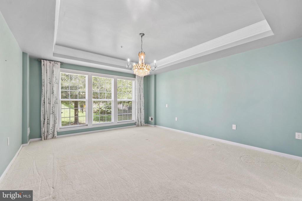 35 BATTERY POINT DRIVE