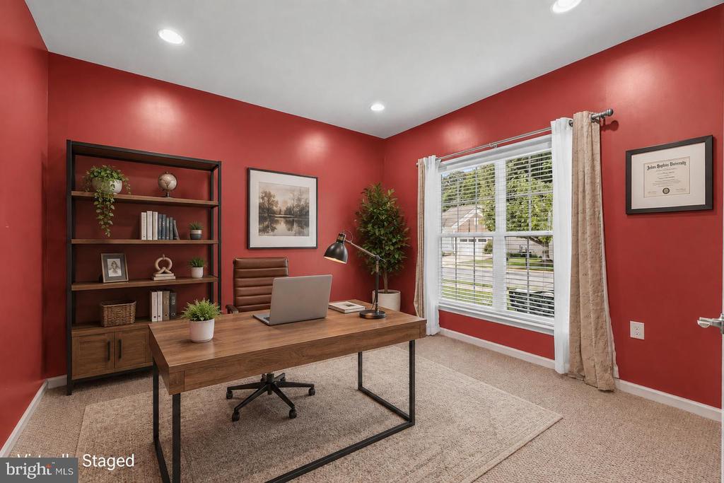 35 BATTERY POINT DRIVE