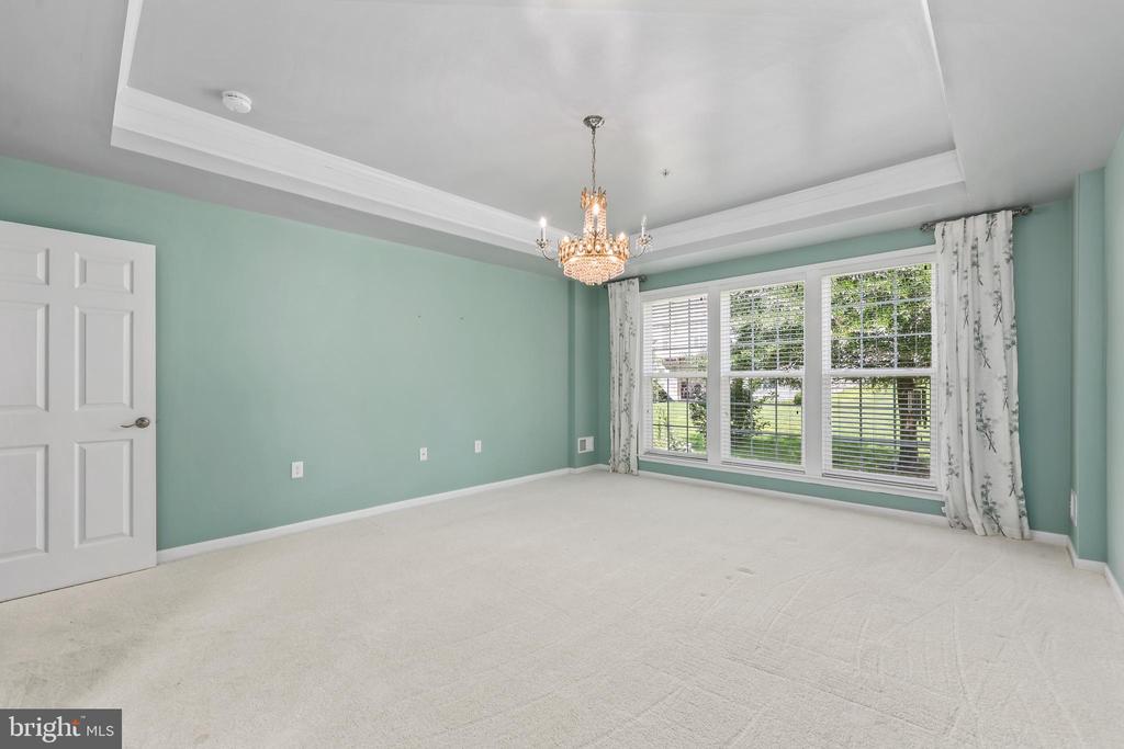 35 BATTERY POINT DRIVE