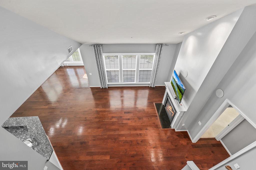 35 BATTERY POINT DRIVE