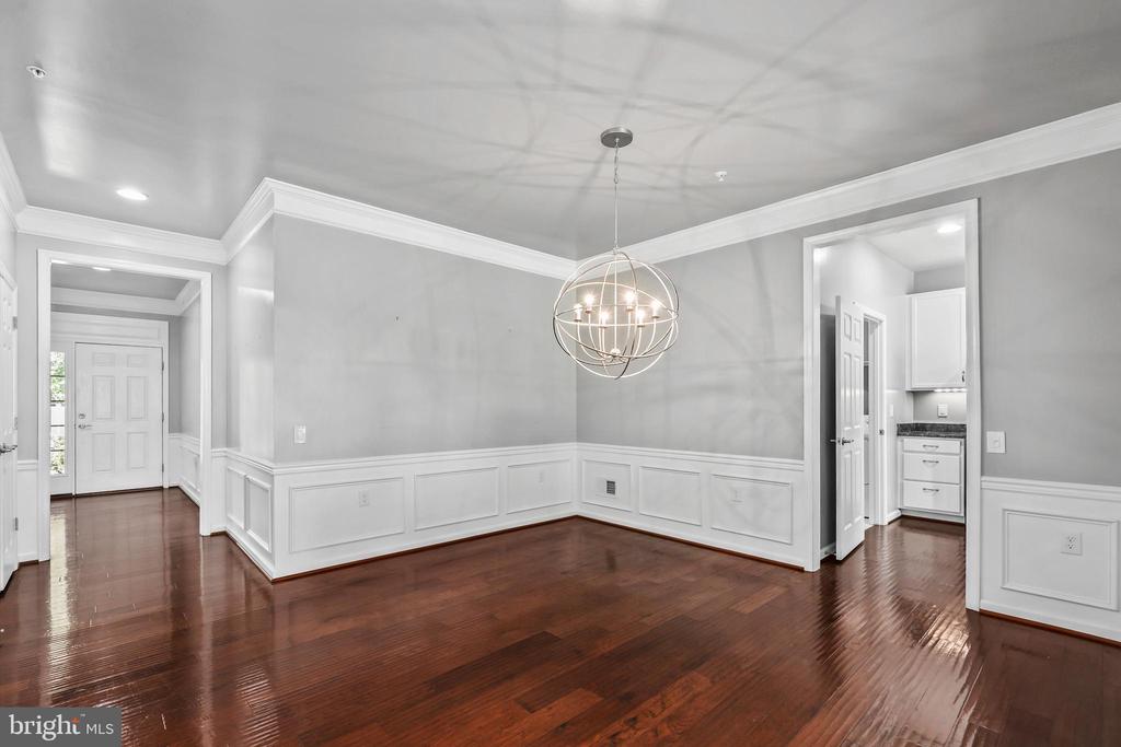 35 BATTERY POINT DRIVE
