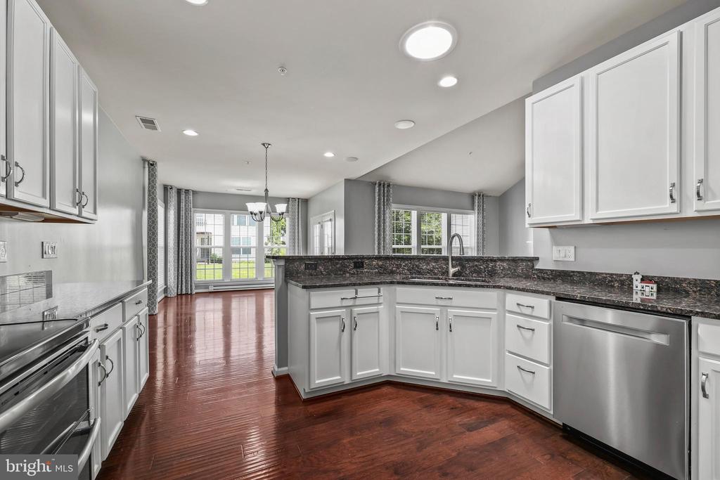 35 BATTERY POINT DRIVE