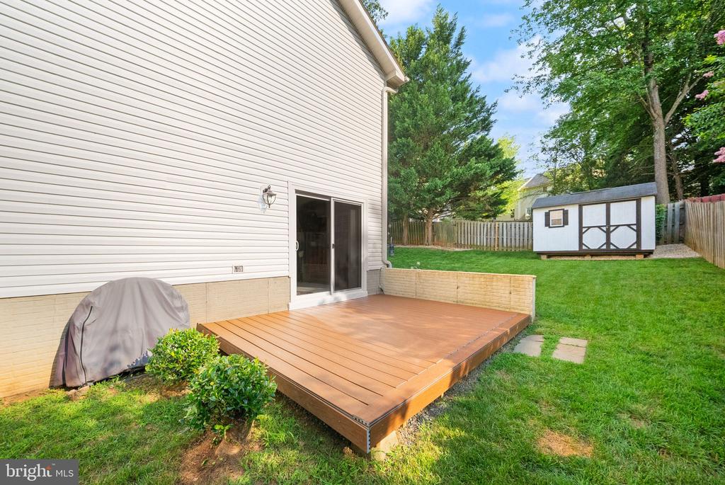 18 PARKWOOD COURT
