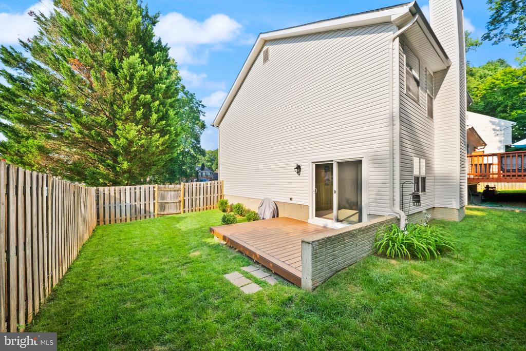 18 PARKWOOD COURT